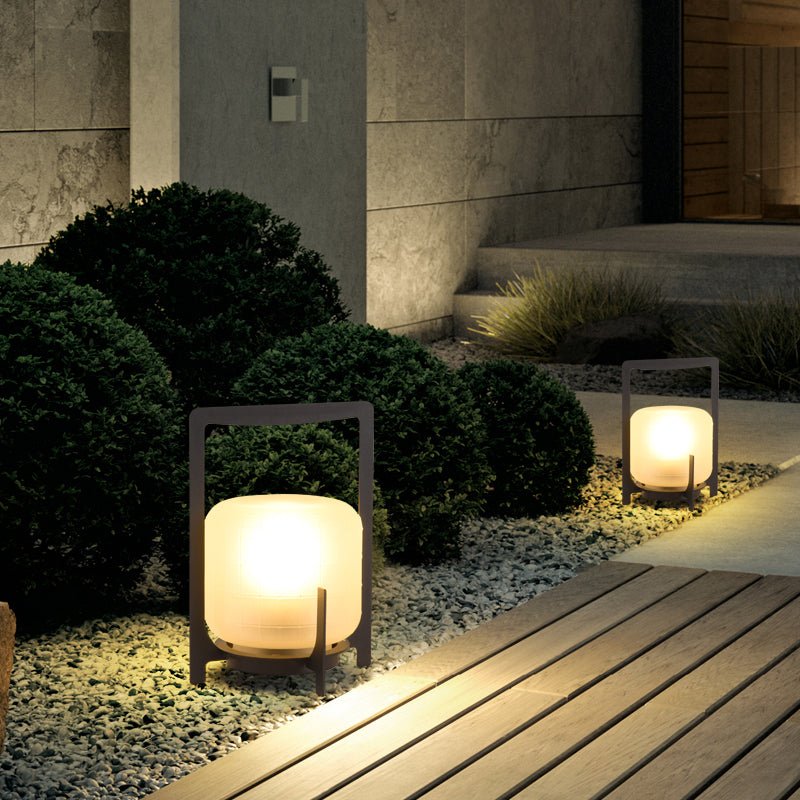Twilight Lantern Solar Outdoor Table Lamp