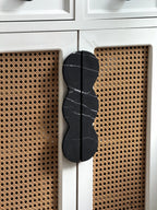 Twin-Curve Pull Handle