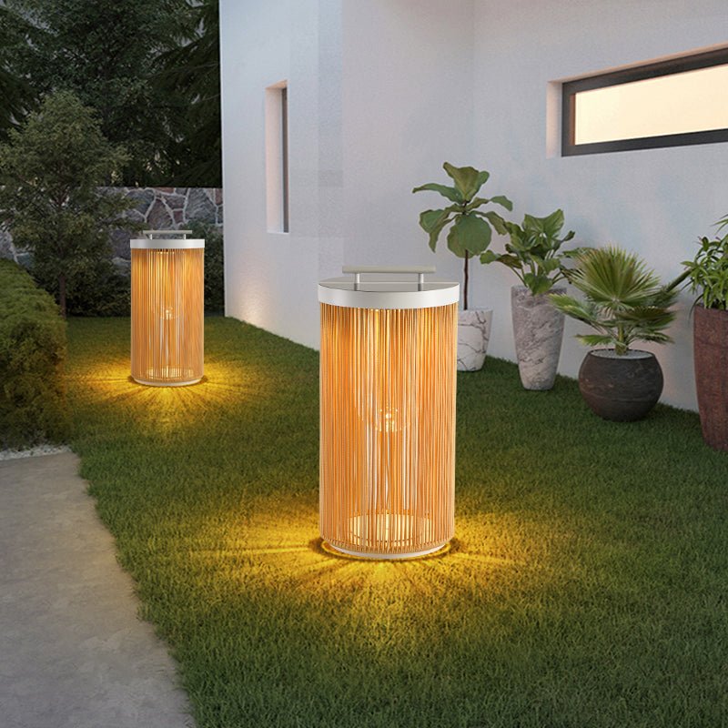Linden Column Solar Outdoor Lamp