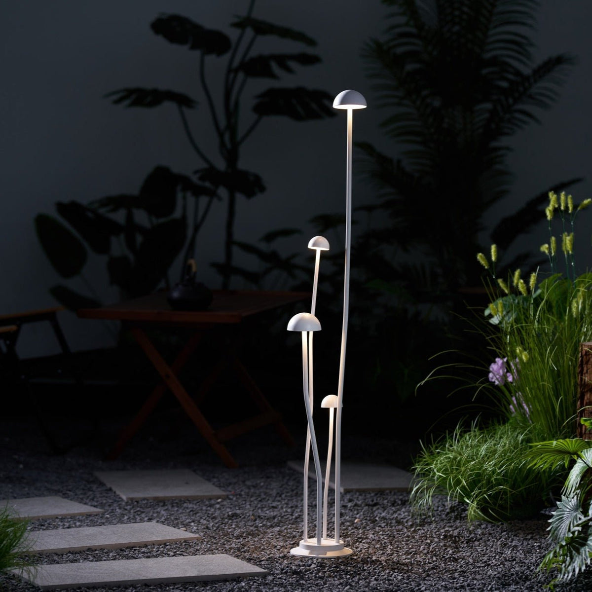 Mushroom Outdoor Lamp