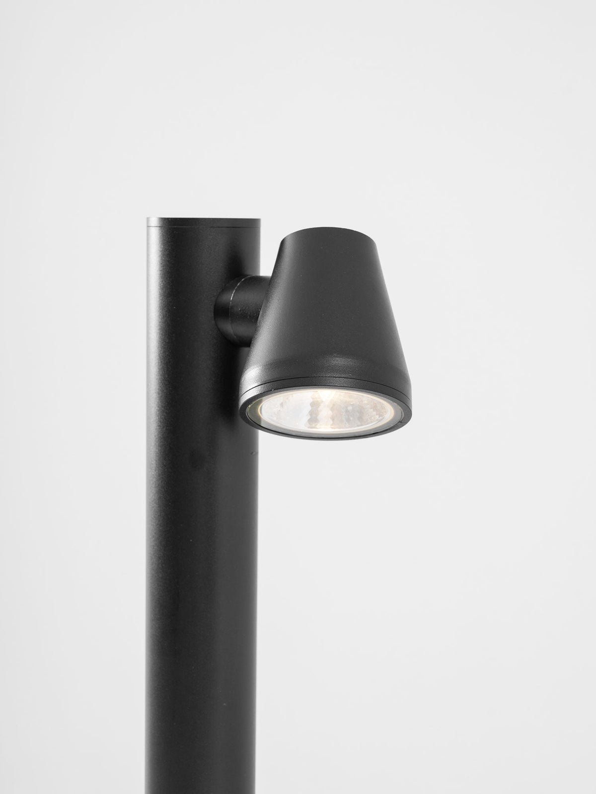 Axis Outdoor Bollard Spotlight