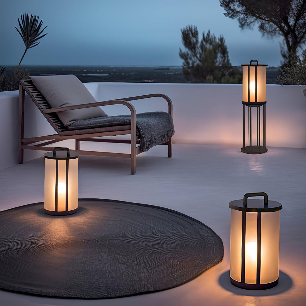 Round Pillar Acrylic Lantern Outdoor Lamp