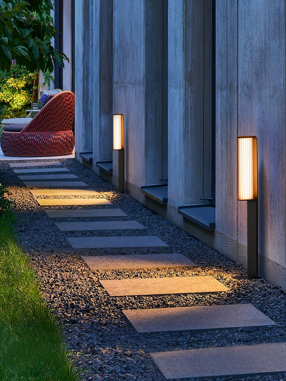 Lumo Arc Duo Outdoor Lamp