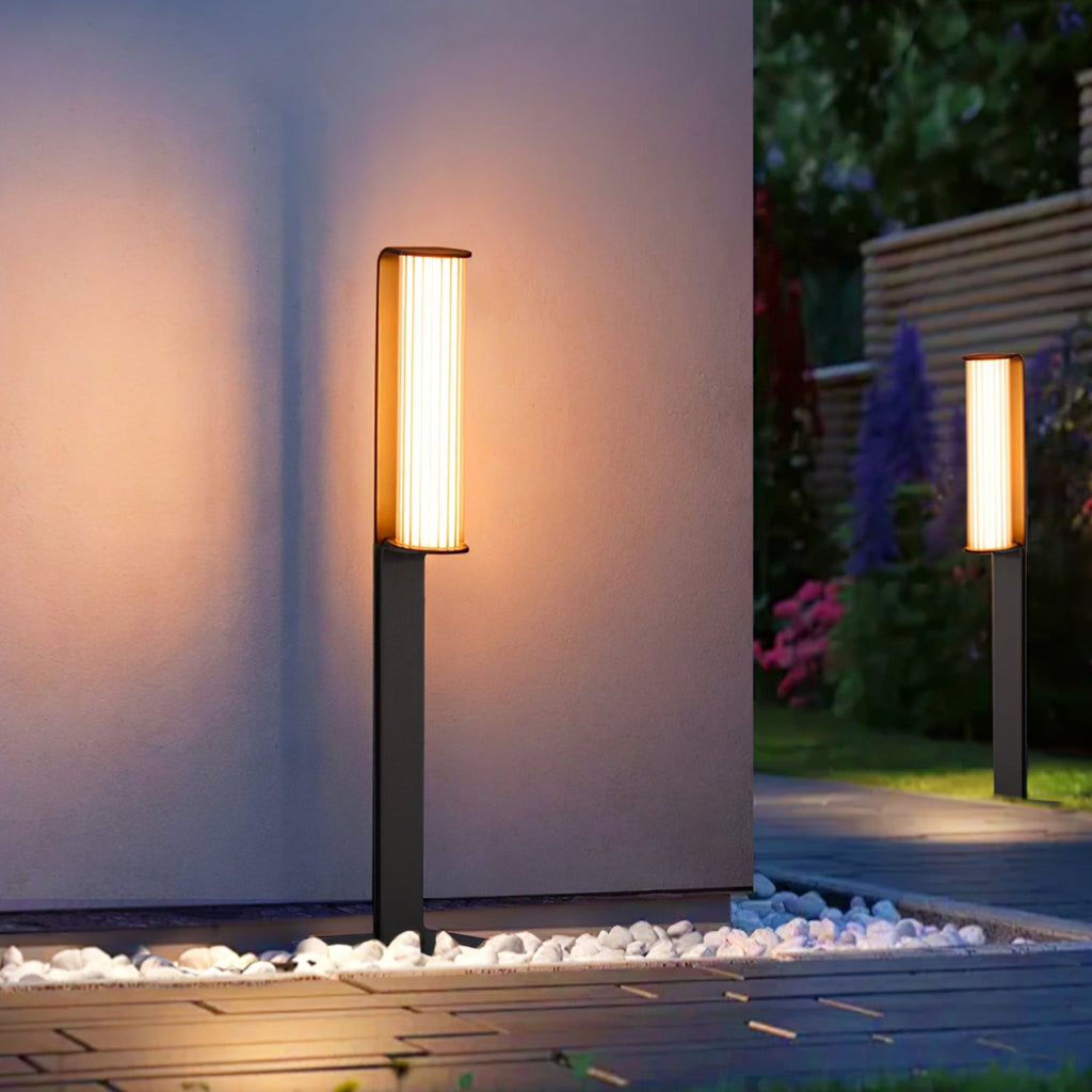 Lumo Arc Duo Outdoor Lamp