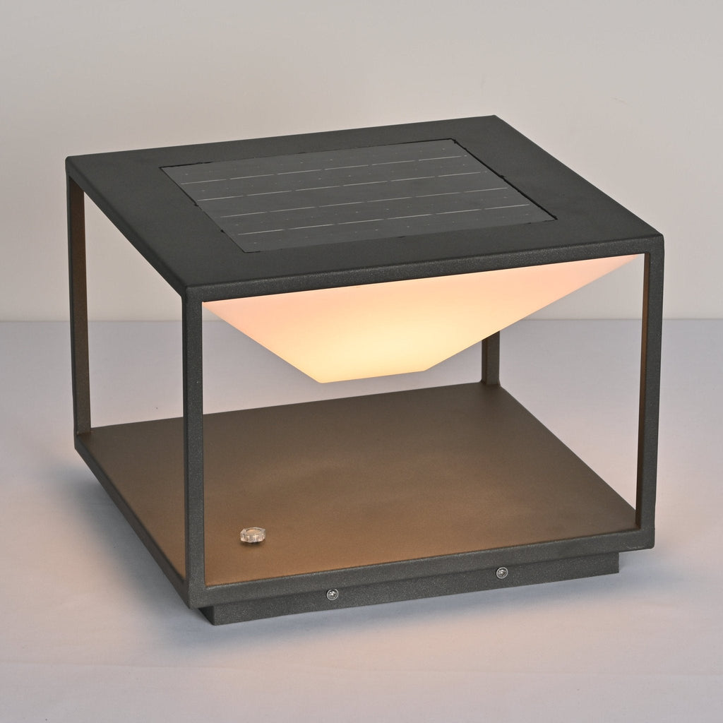 Geo Frame Solar Outdoor Light