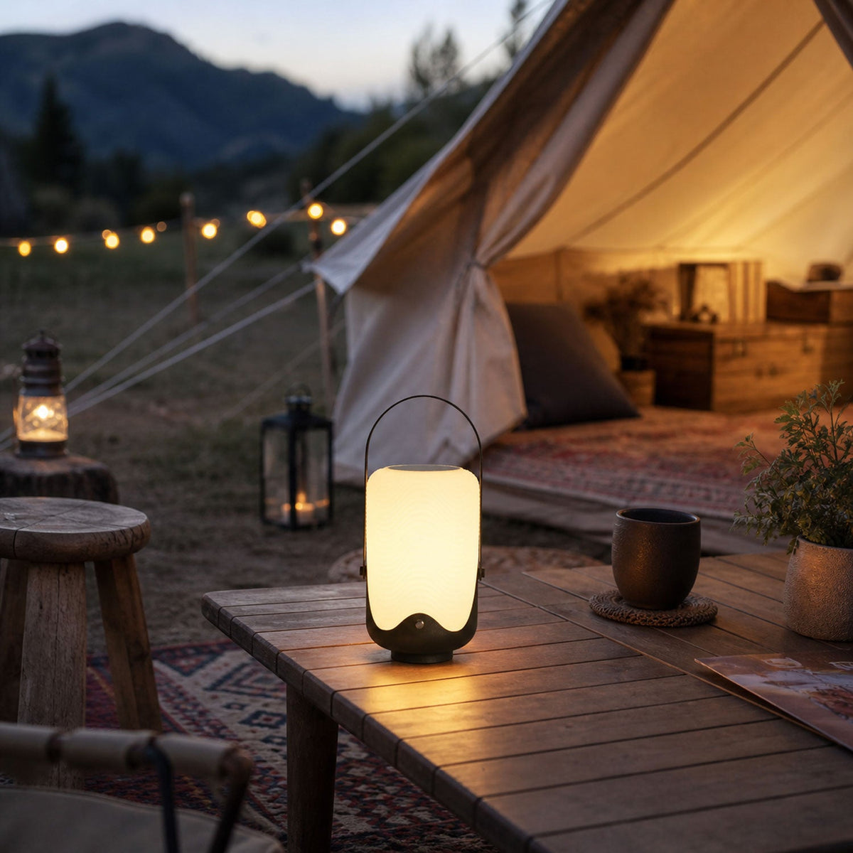 Dawntrail Lanter Outdoor Lamp