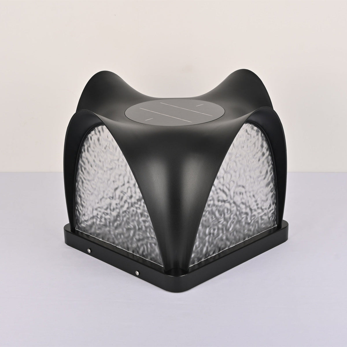 Sculptform Solar Outdoor Light