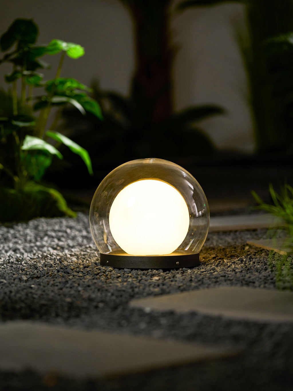 Luna Dome Outdoor Table Lamp