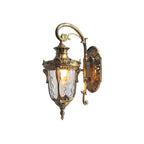 Heritage Outdoor Wall Lamp
