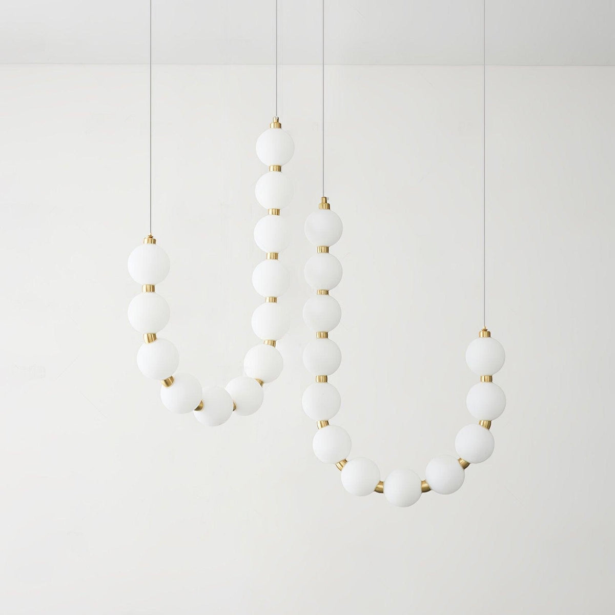 Glass Pearl Necklace Chandelier