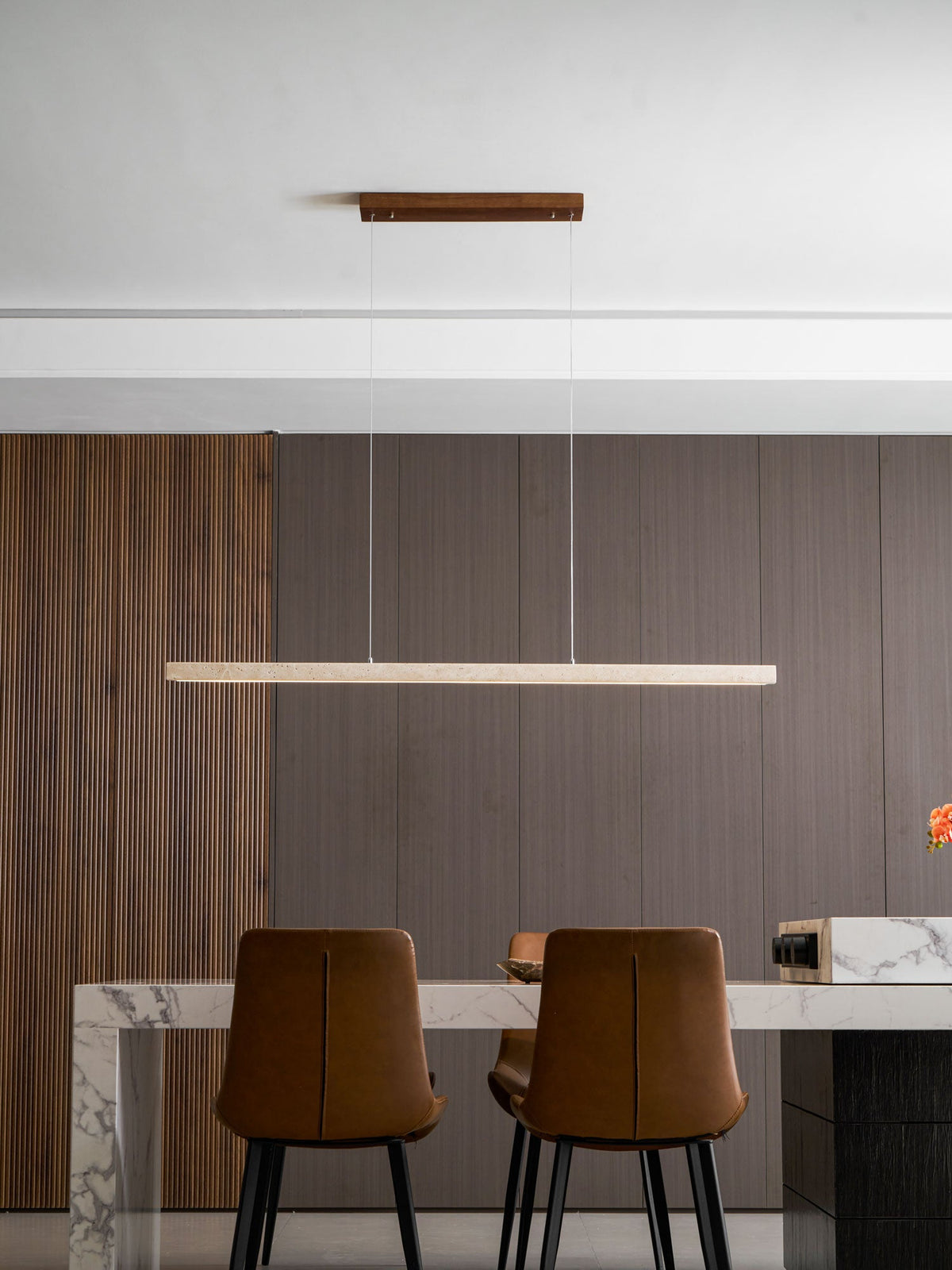 Linear Travertine Pendant Lamp