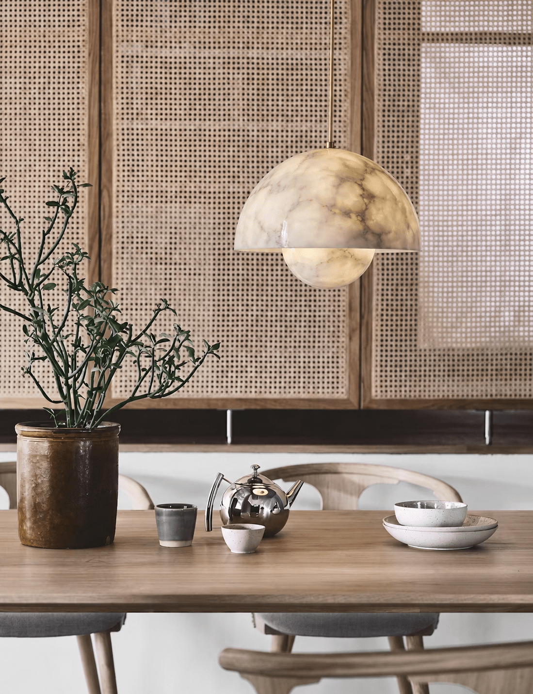 Alabaster Bud Pendant Lamp