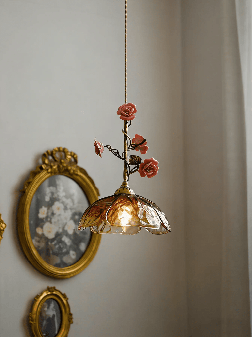 Trellis Rose Pendant Lamp