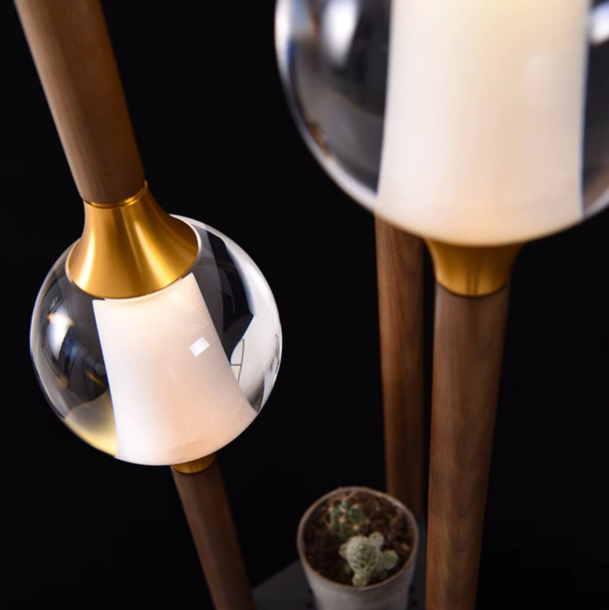 Linear Lumina Droplet Pendant Lamp