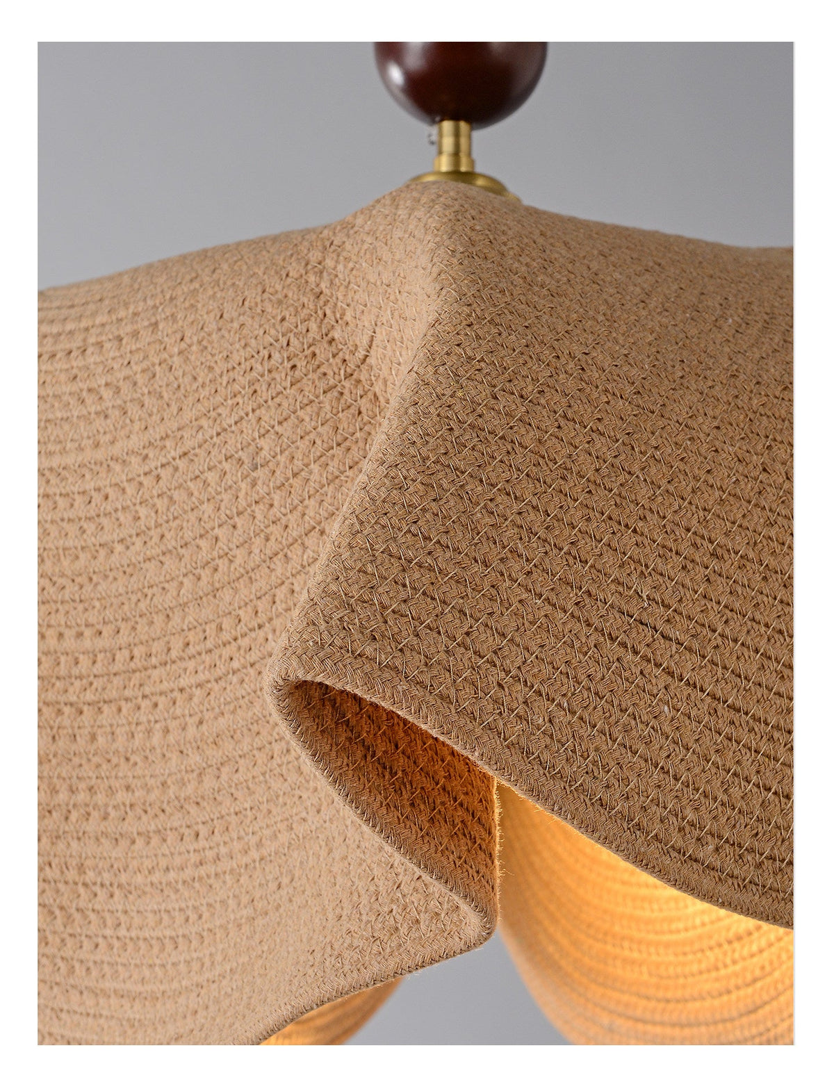 Floral Weave Pendant Lamp