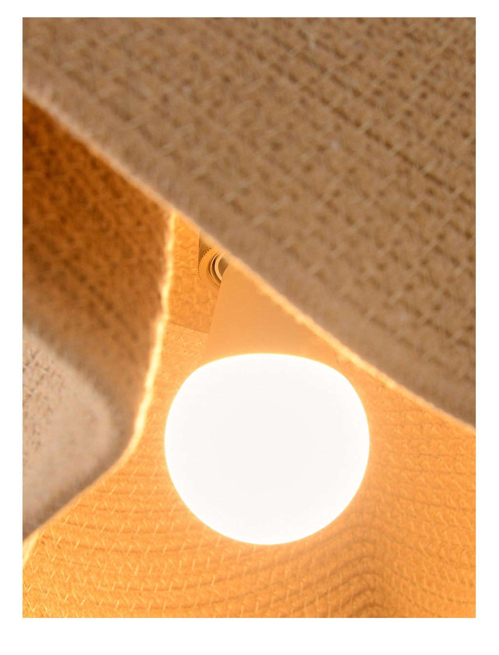 Floral Weave Pendant Lamp