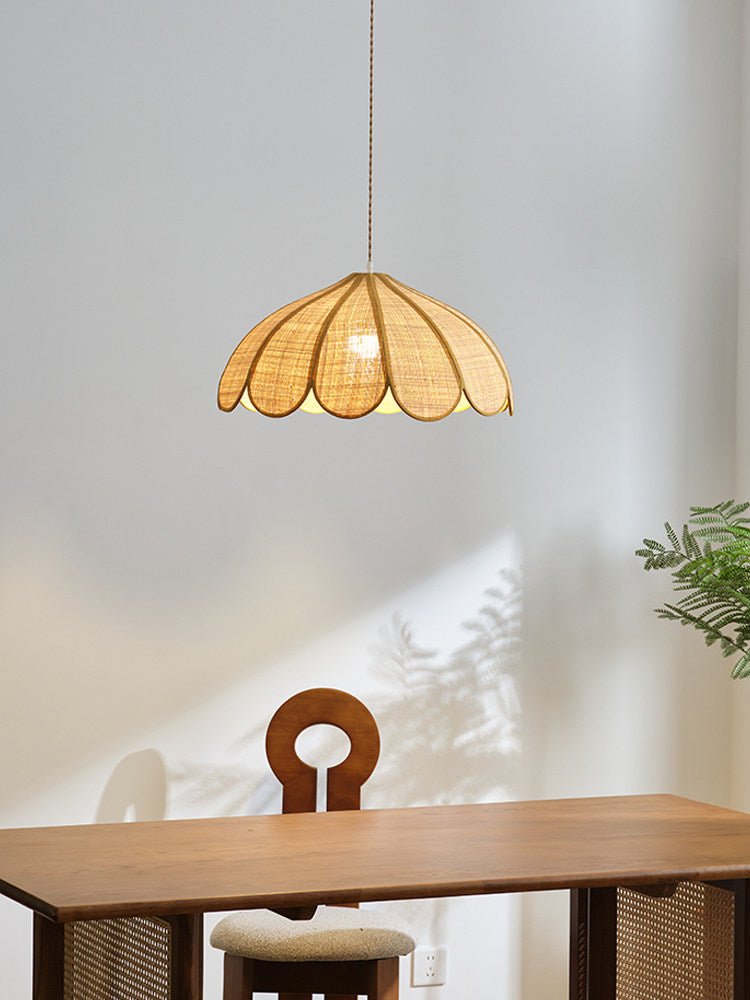 Flora Hemp Rope Flower Pendant Light