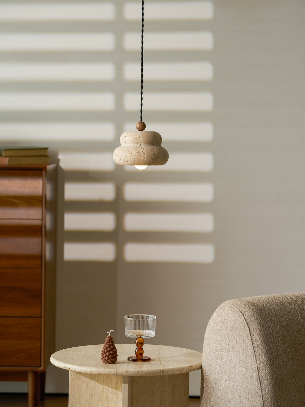 Nivora Stone Pendant Lamp
