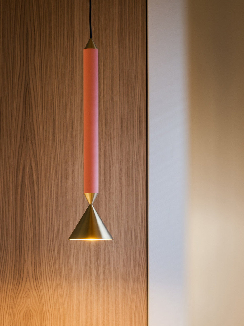 Elio Pencil Pendant Light