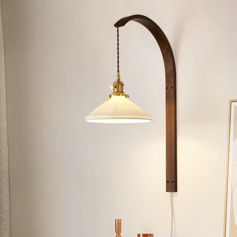Ardent Wood Wall Lamp
