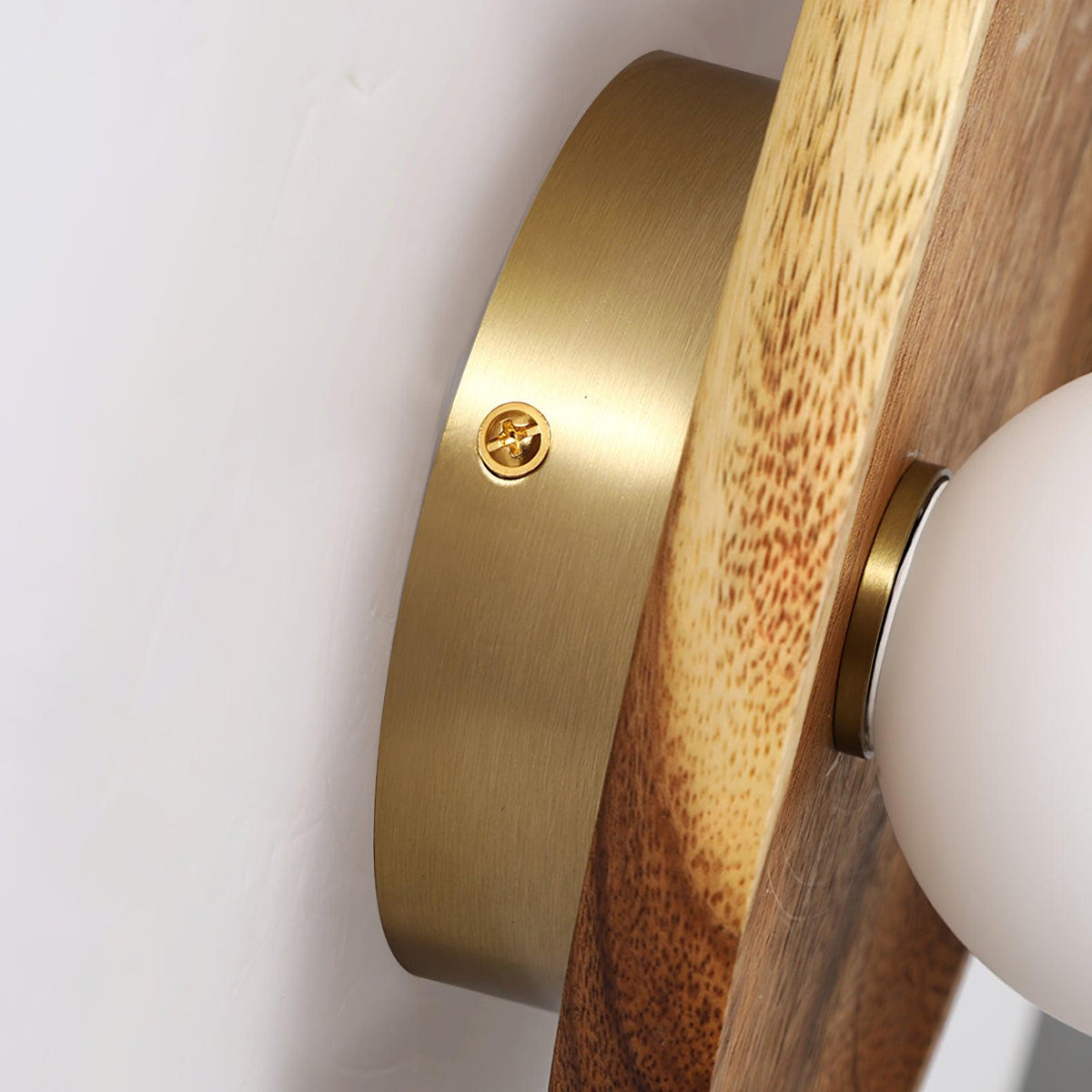 Eivor Plug-in Wall Lamp