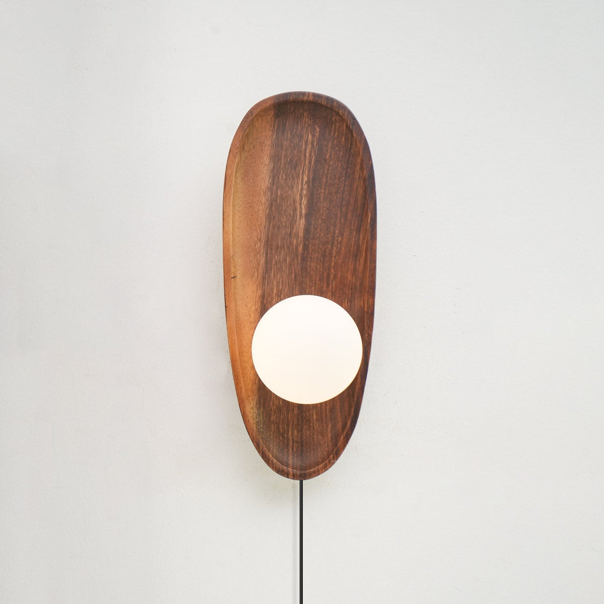 Eivor Plug-in Wall Lamp