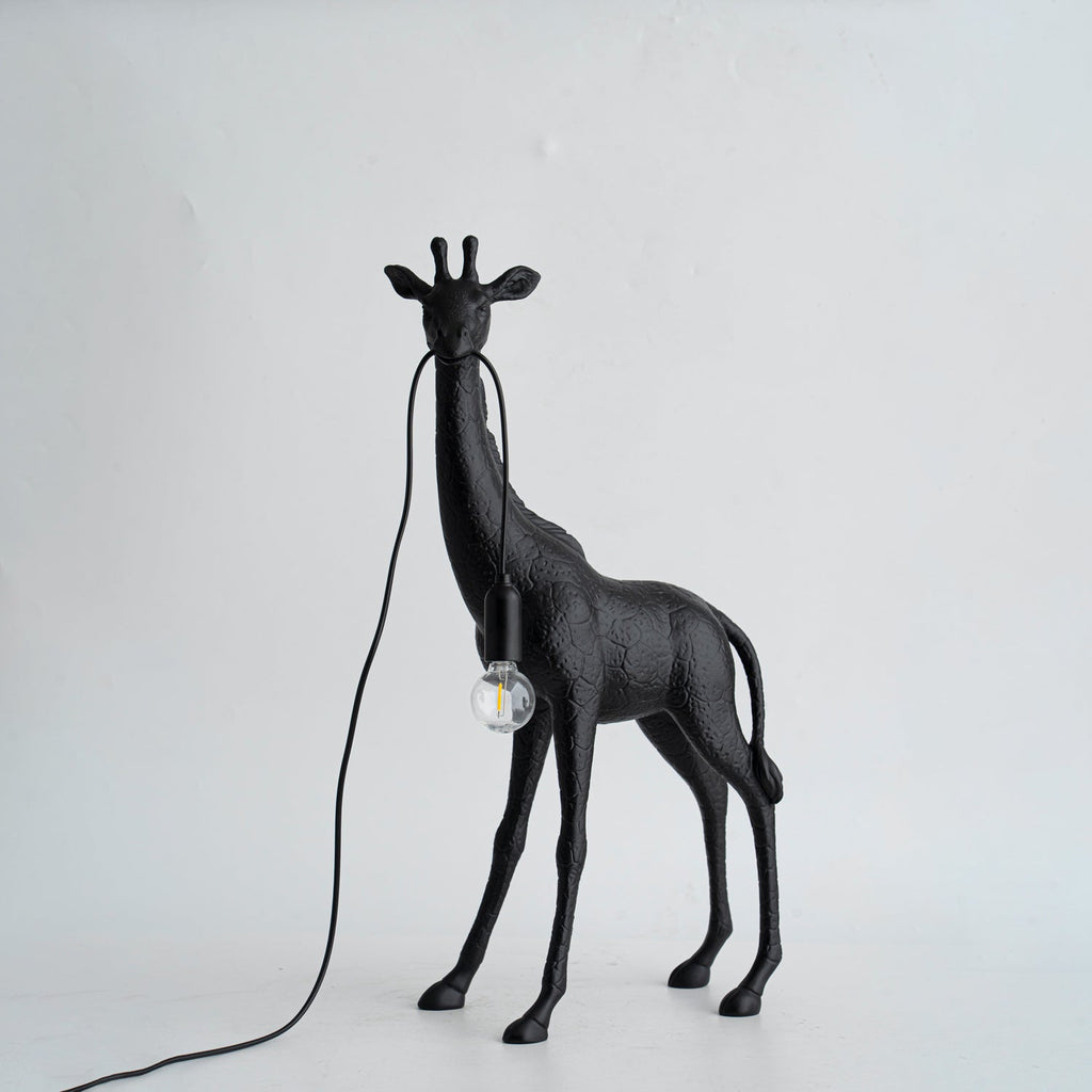 Giraffe Royale Sculpture Floor Lamp