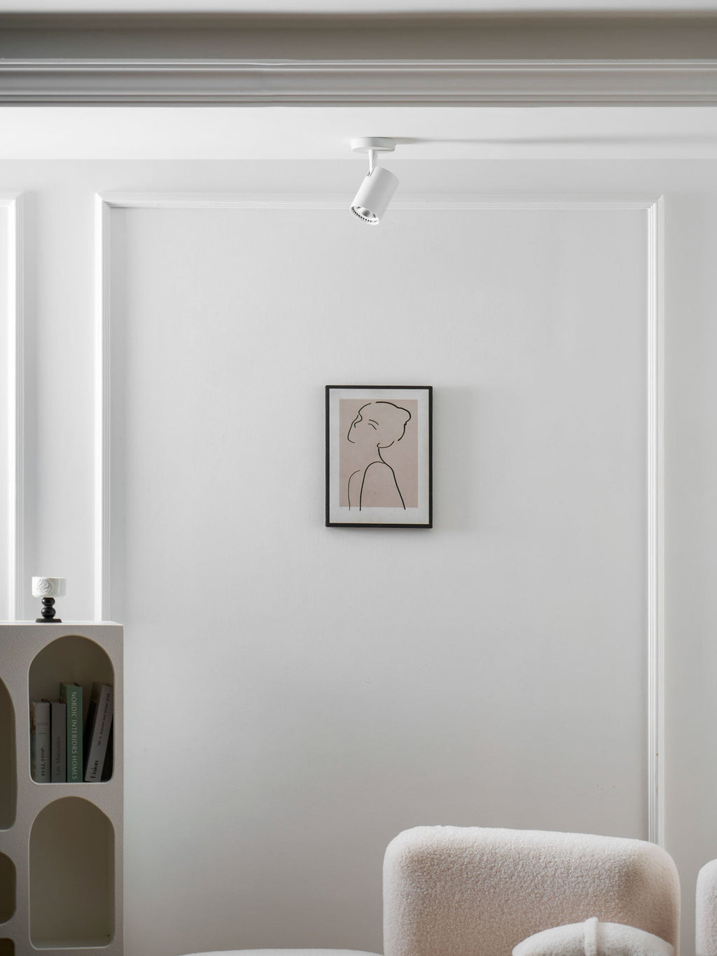 Calla Beam Spotlight