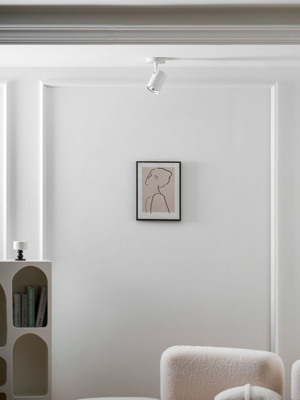 Calla Beam Spotlight