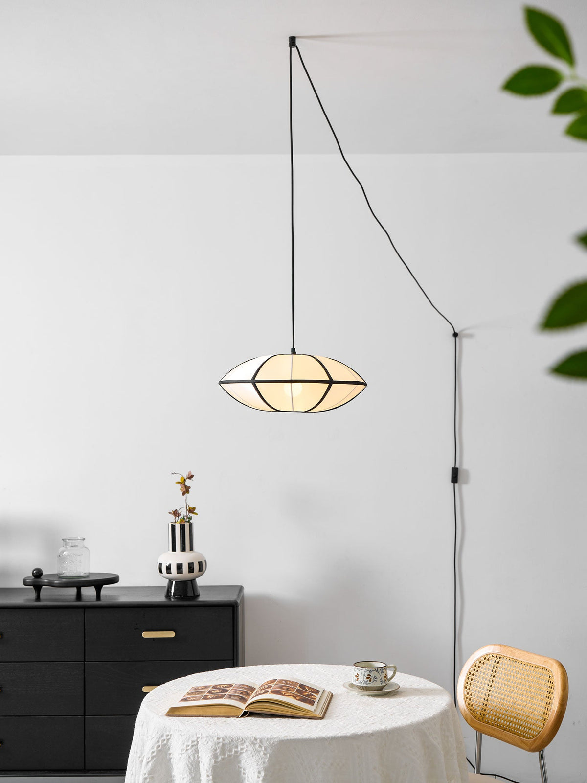 Bombori Pendant Swag Lamp