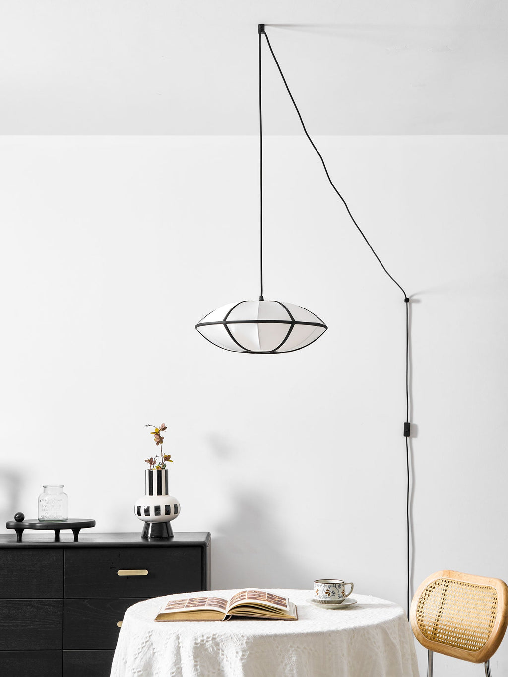 Bombori Pendant Swag Lamp
