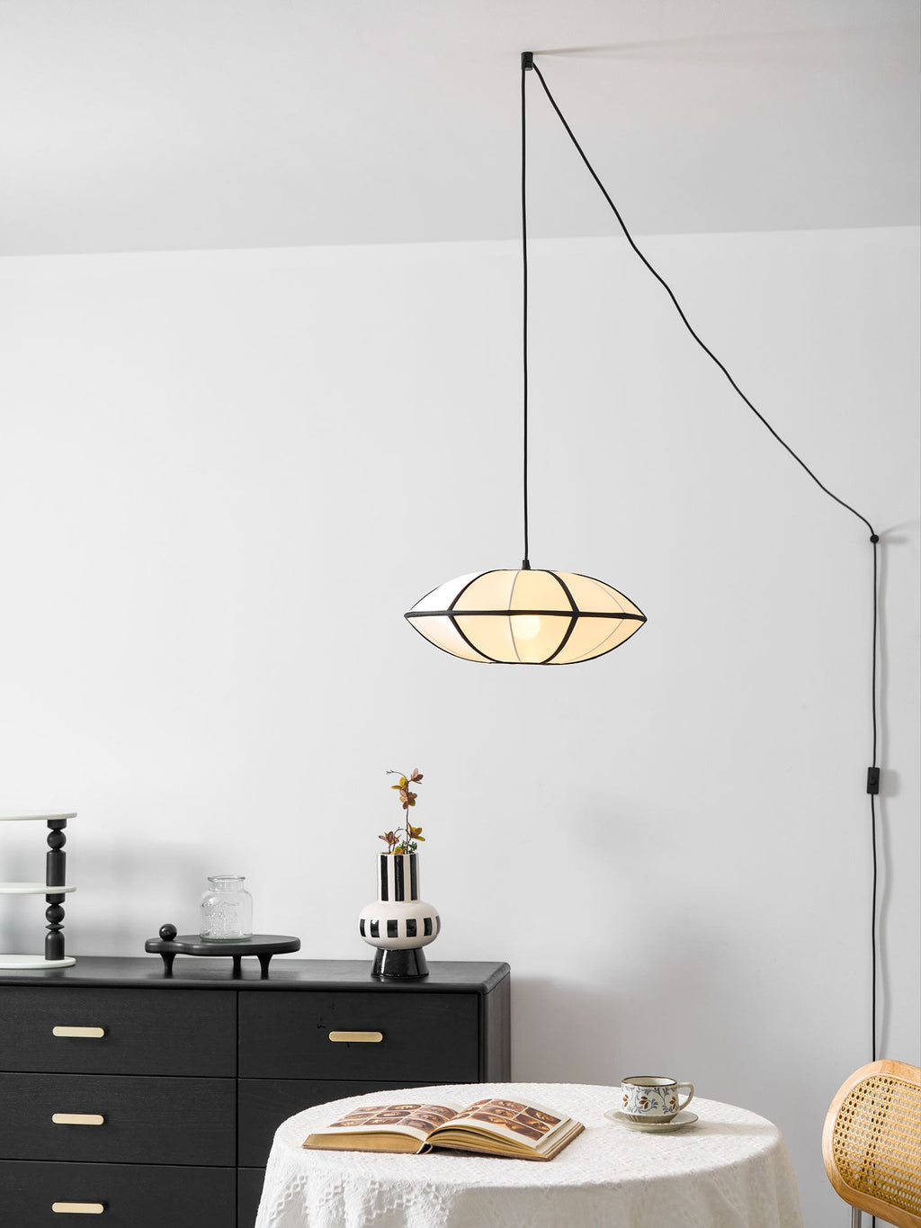 Bombori Pendant Swag Lamp