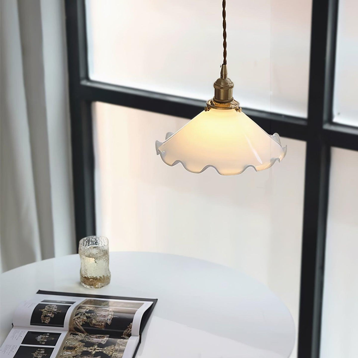 Flower Petals Swag Pendant Lamp