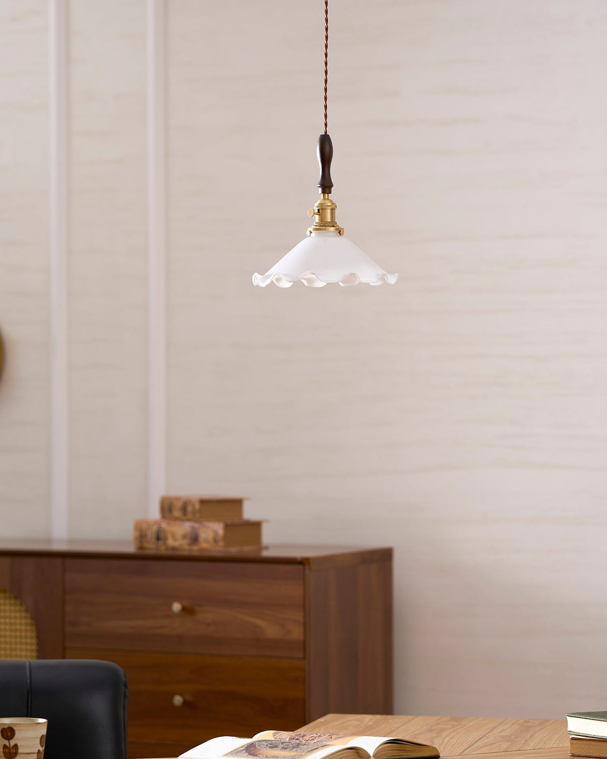 Flower Petals Swag Pendant Lamp