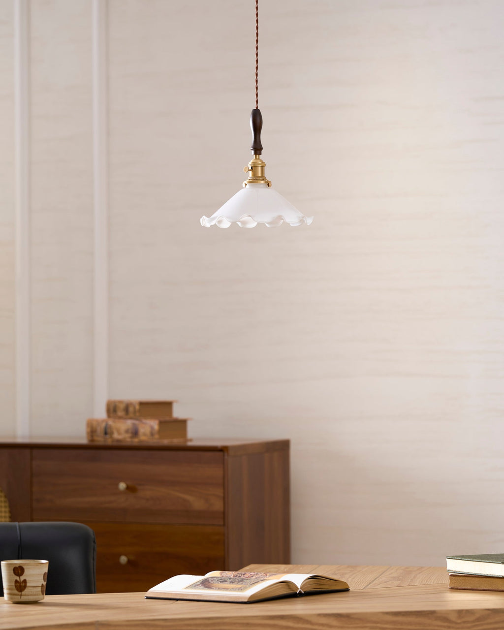 Flower Petals Swag Pendant Lamp