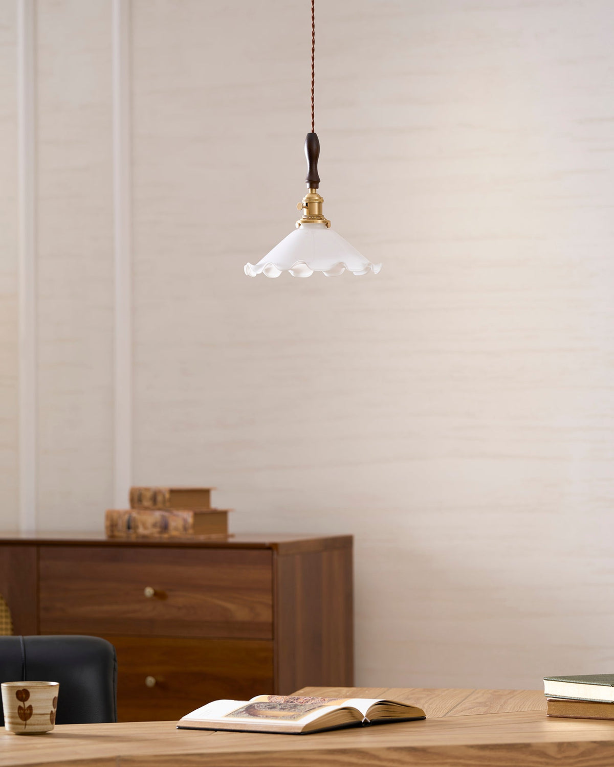 Flower Petals Swag Pendant Lamp
