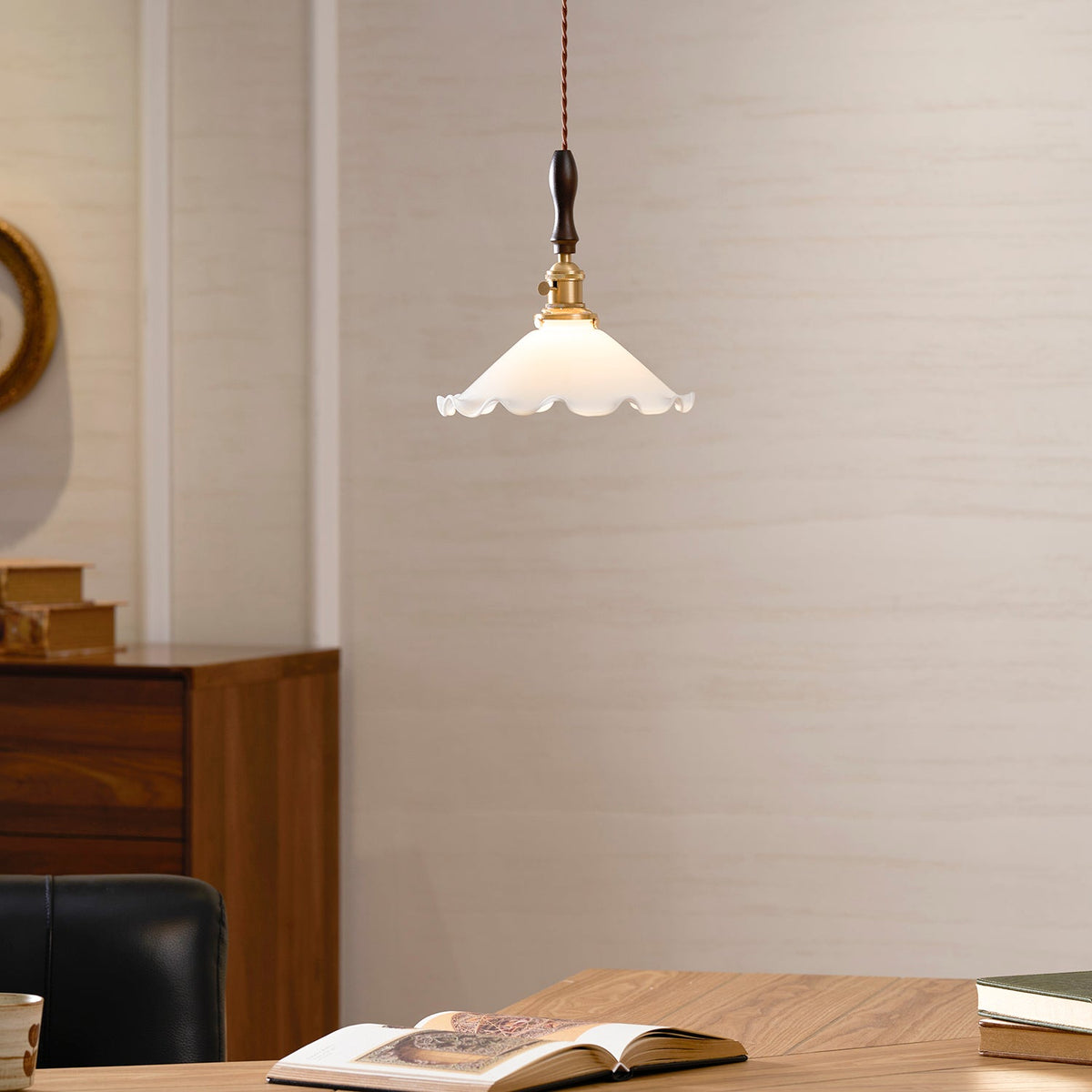 Flower Petals Swag Pendant Lamp