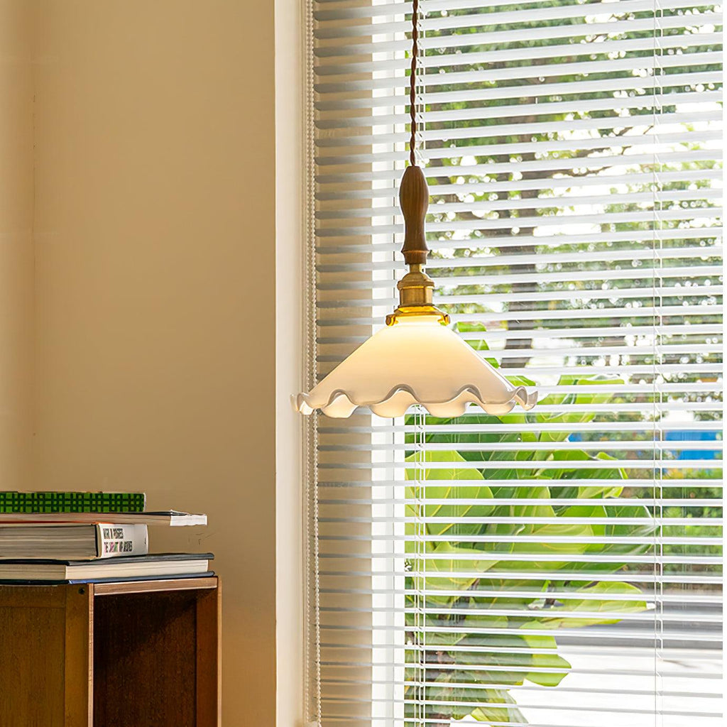 Flower Petals Swag Pendant Lamp