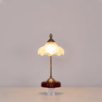 Retro Flower Table Lamp