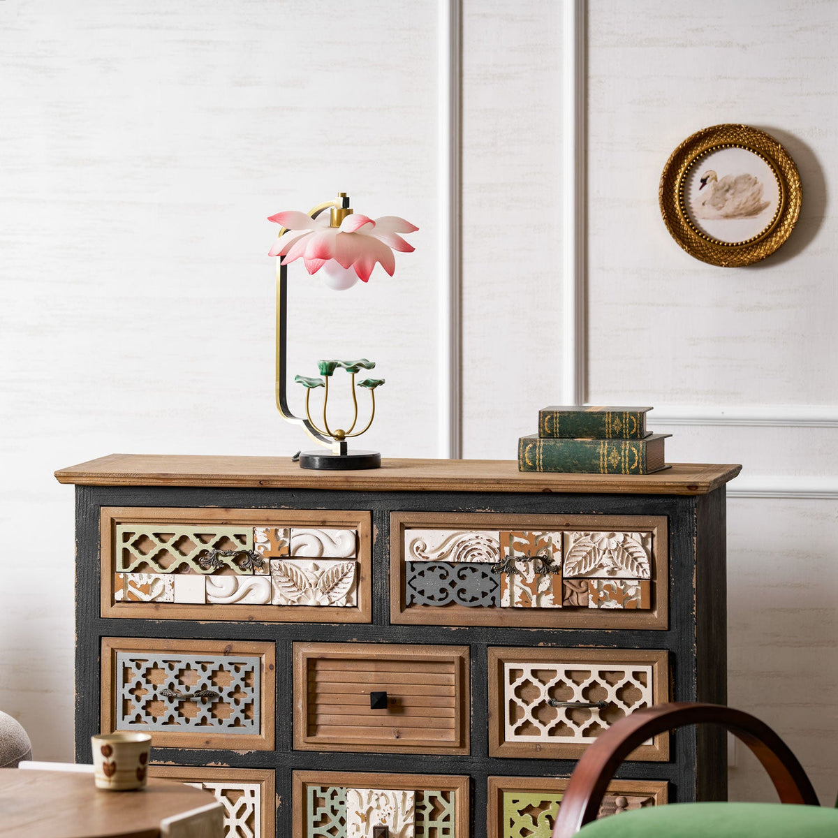 Lotus Table Lamp