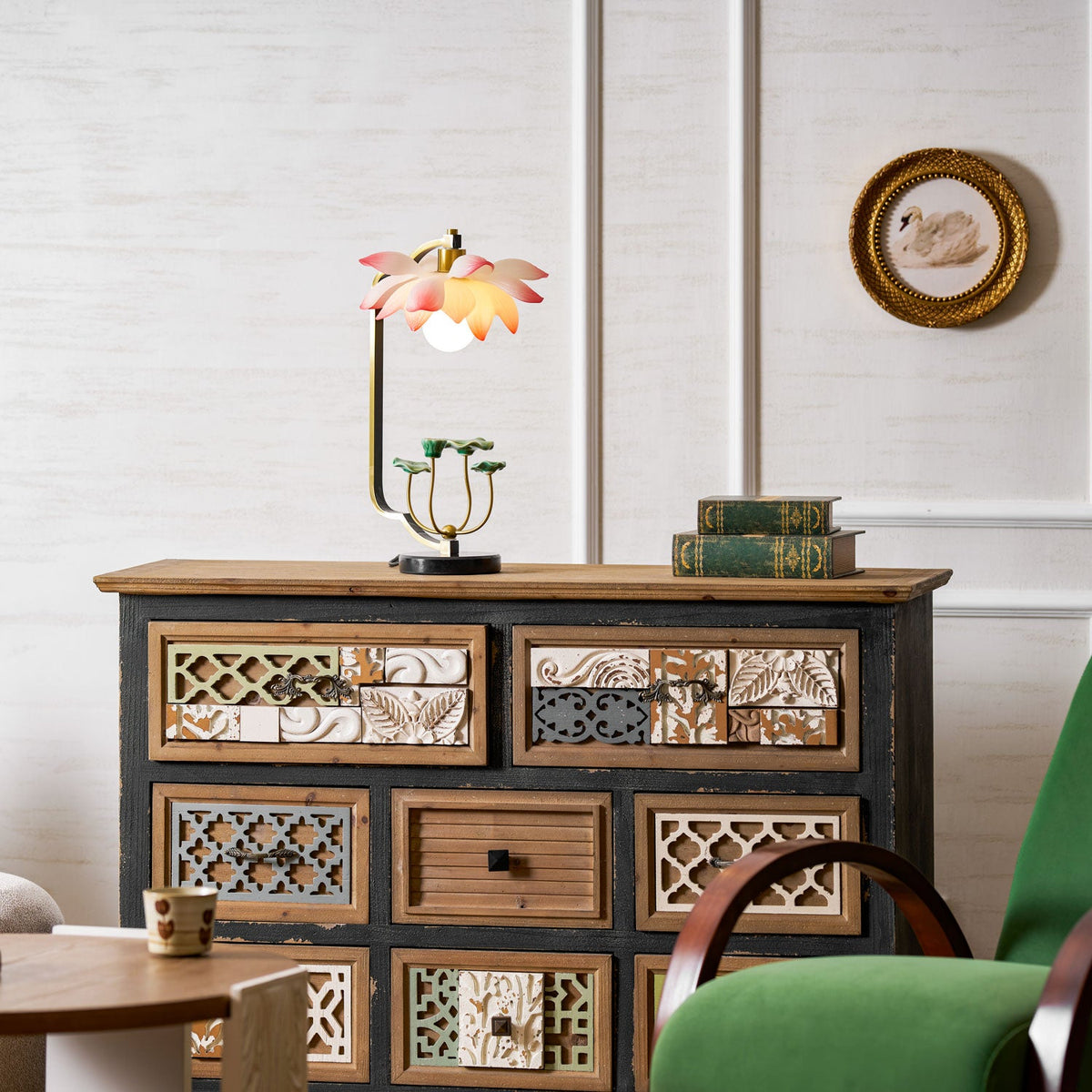 Lotus Table Lamp
