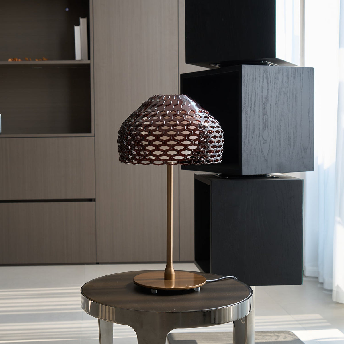 Armadillo Table Lamp