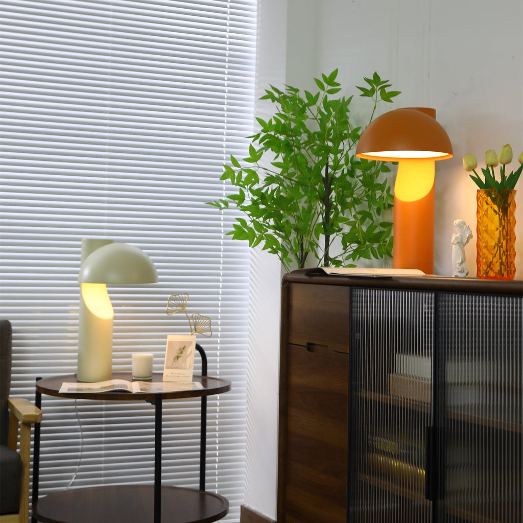 Arcora Minimalist Table Lamp