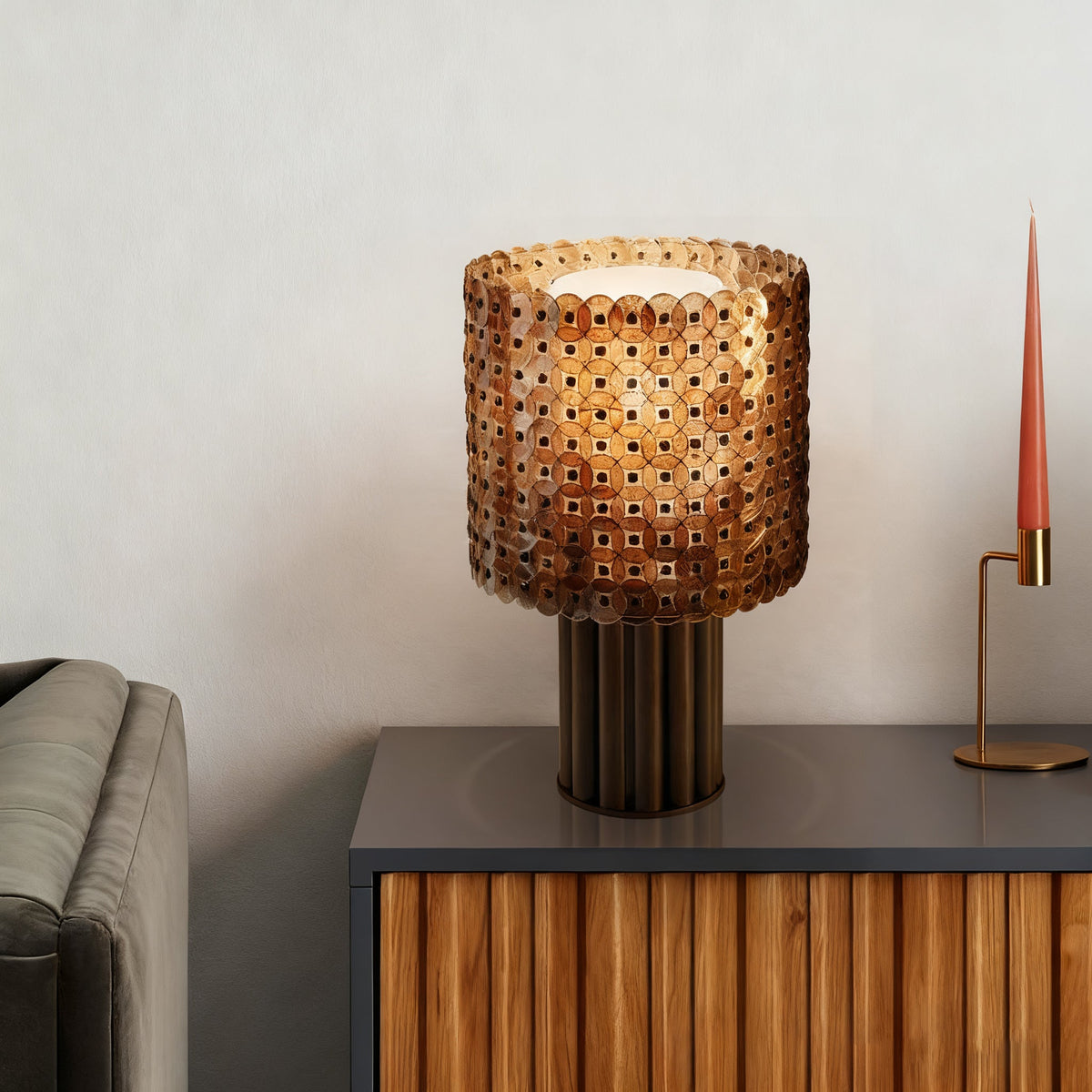 Mica Disc Lattice Table Lamp