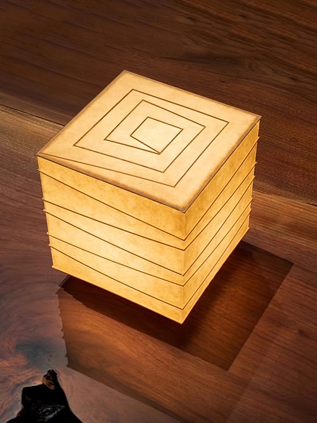 Lumo Cube Table Lamp