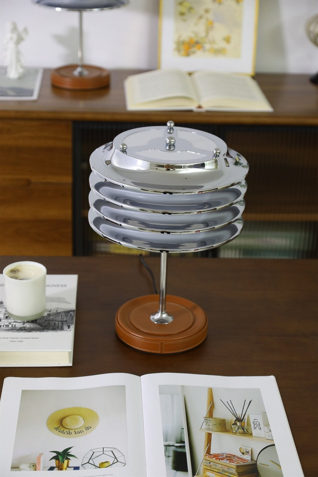 Calystron Table Lamp