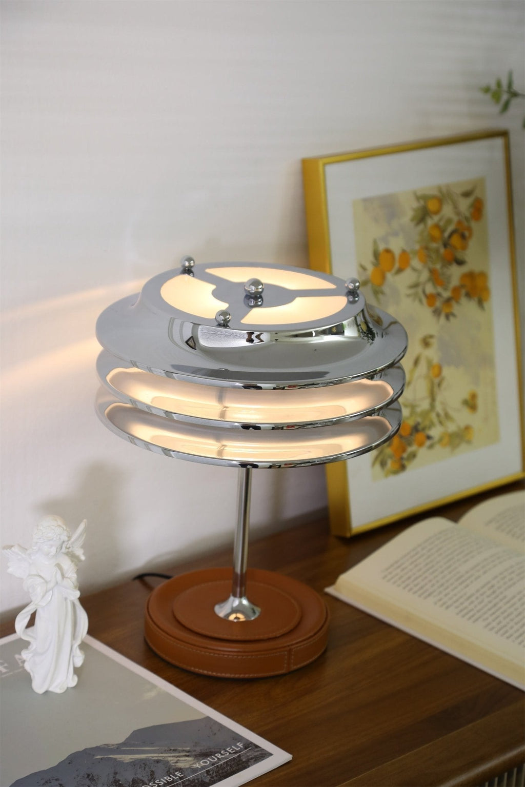 Calystron Table Lamp