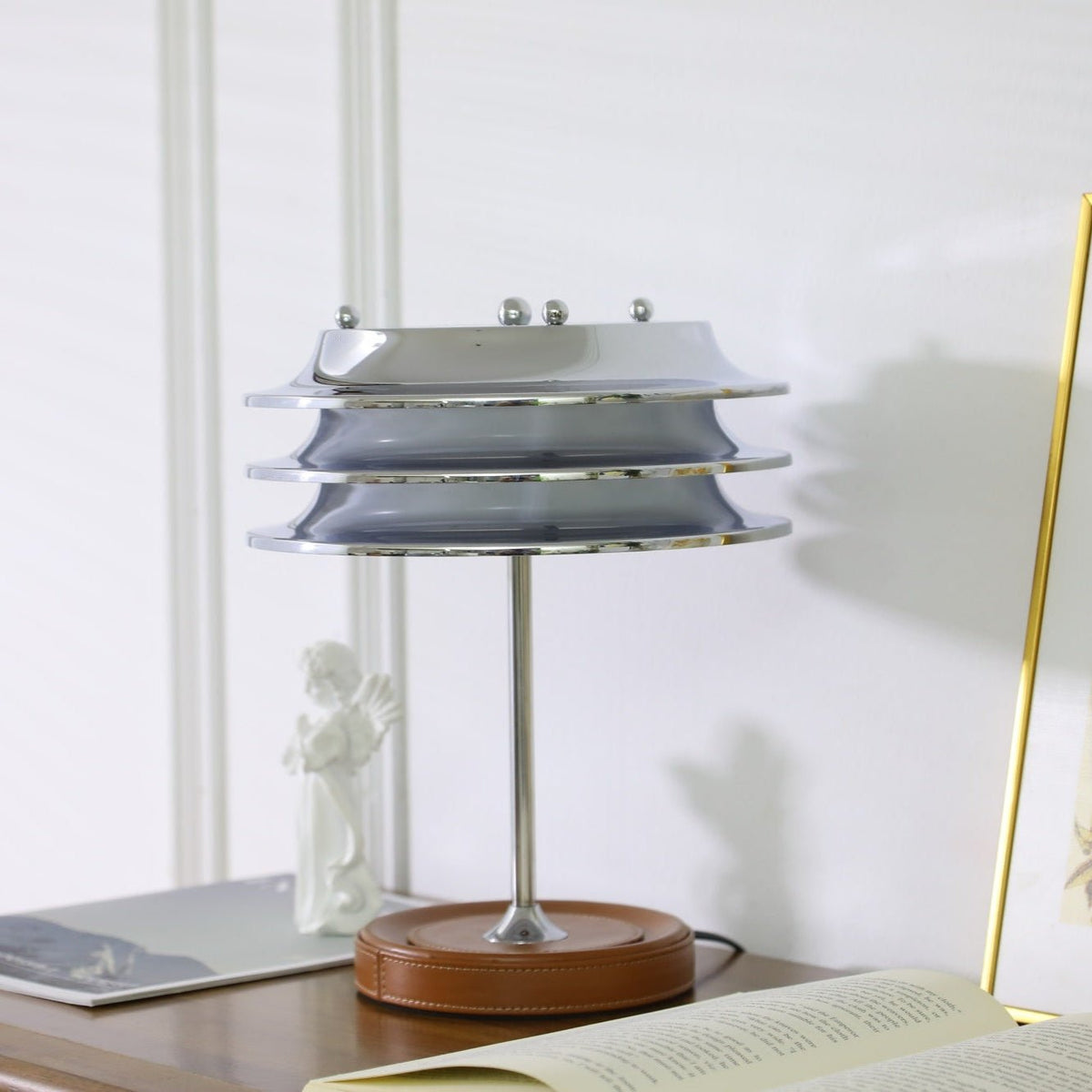 Calystron Table Lamp