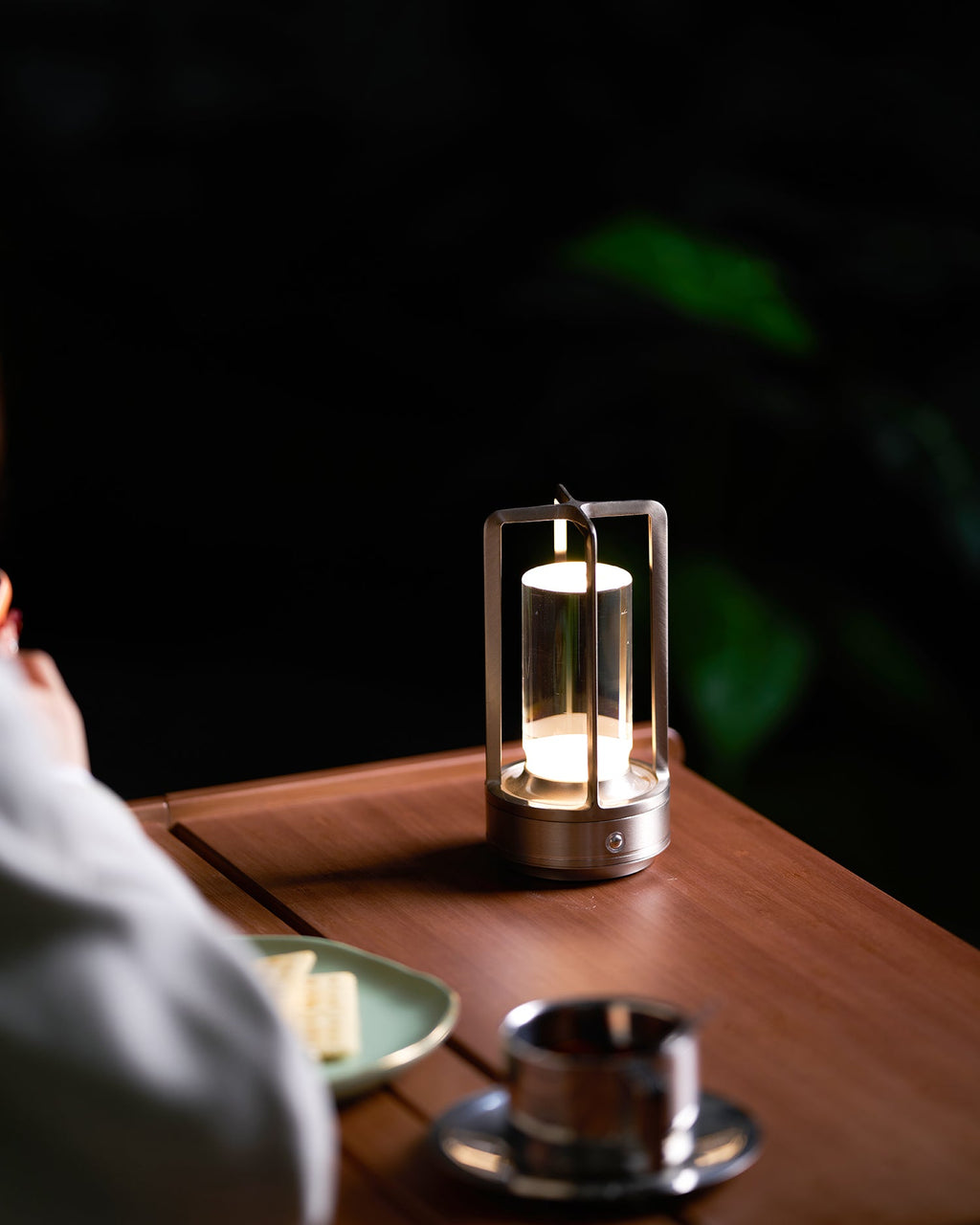 Lorin Rechargeable Table Lamp