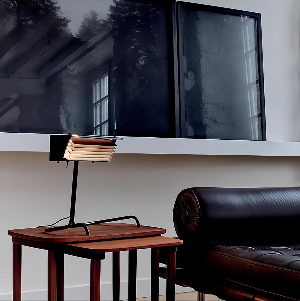 Xalor Table Lamp